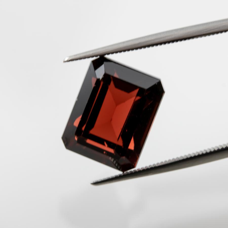 ロードライトガーネット 宝石ルース 裸石 天然石 薔薇柘榴石