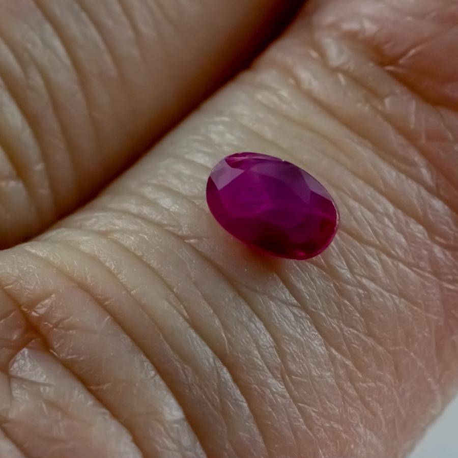 ルビー 宝石ルース 裸石 天然石 ルースストーン 紅玉 パワーストーン ７月誕生石 0.510ct (2-34) |  | 06