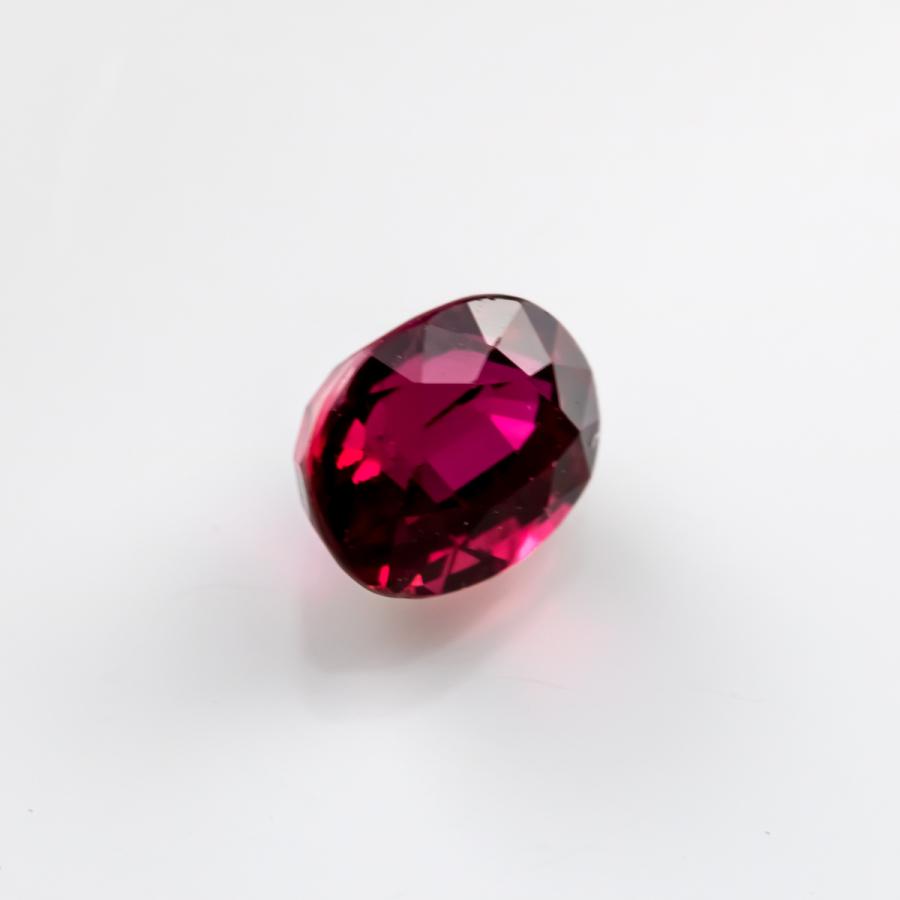 ルビー ルース 天然石 オーバル ブリリアントカット 4.5×3.5mm 0.430ct
