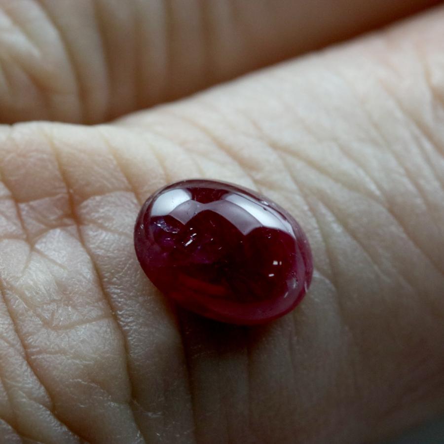 ルビー ルース 天然石 カボションカット 8×6mm 1.730ct 宝石質 穴なし 