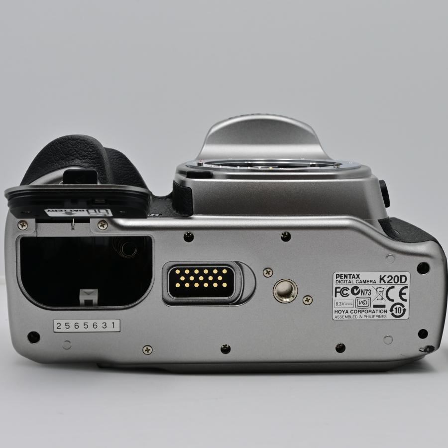 シャッター回数『810』ペンタックス PENTAX K20D チタンカラー シャッター回数『810』ペンタックス PENTAX K20D チタンカラー