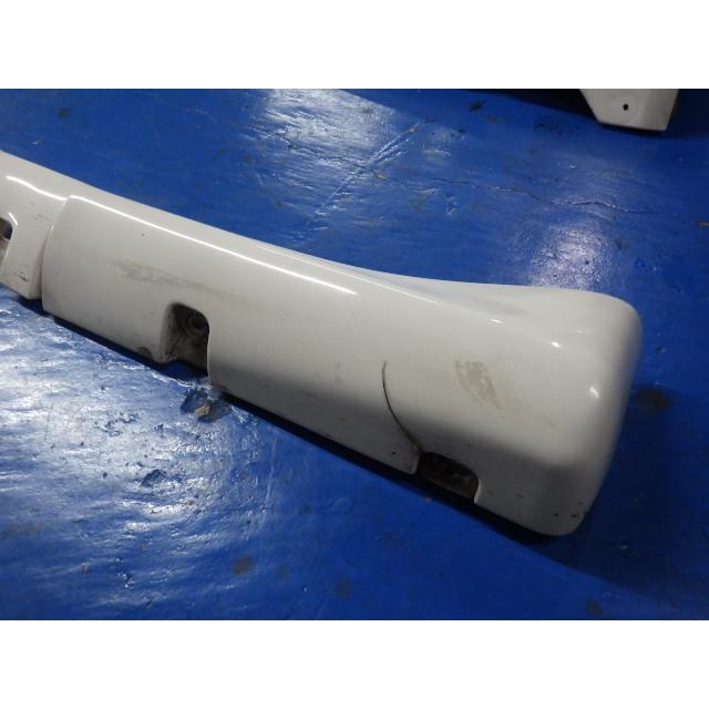 マツダ（Mazda） RX−7 FD3S用 マツダ純正 サイドステップ 中古