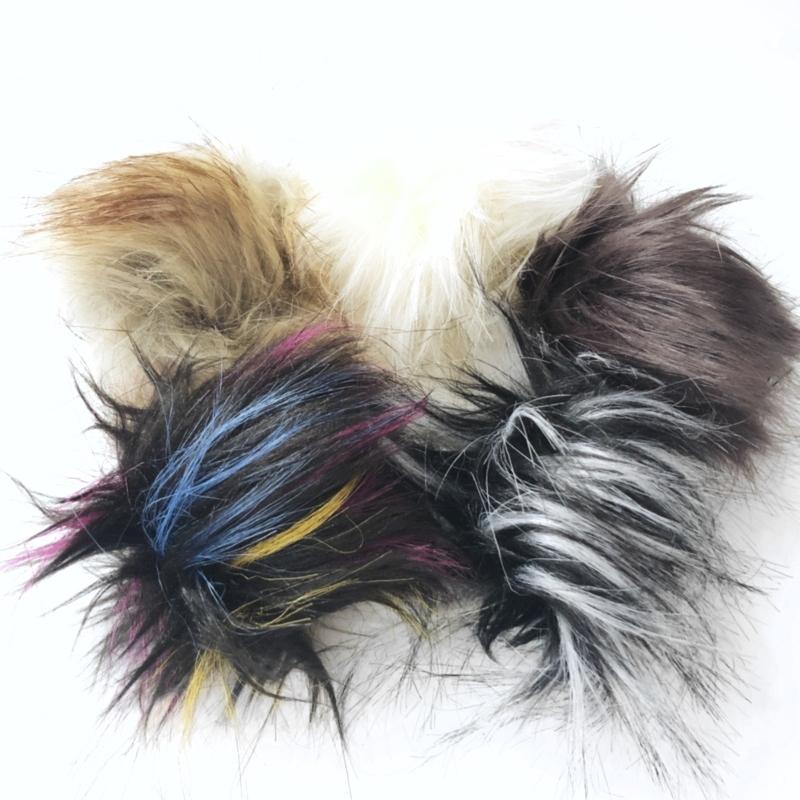 ICE Yarns フェイクファーポンポン : Guild by POD 毛糸ショップ