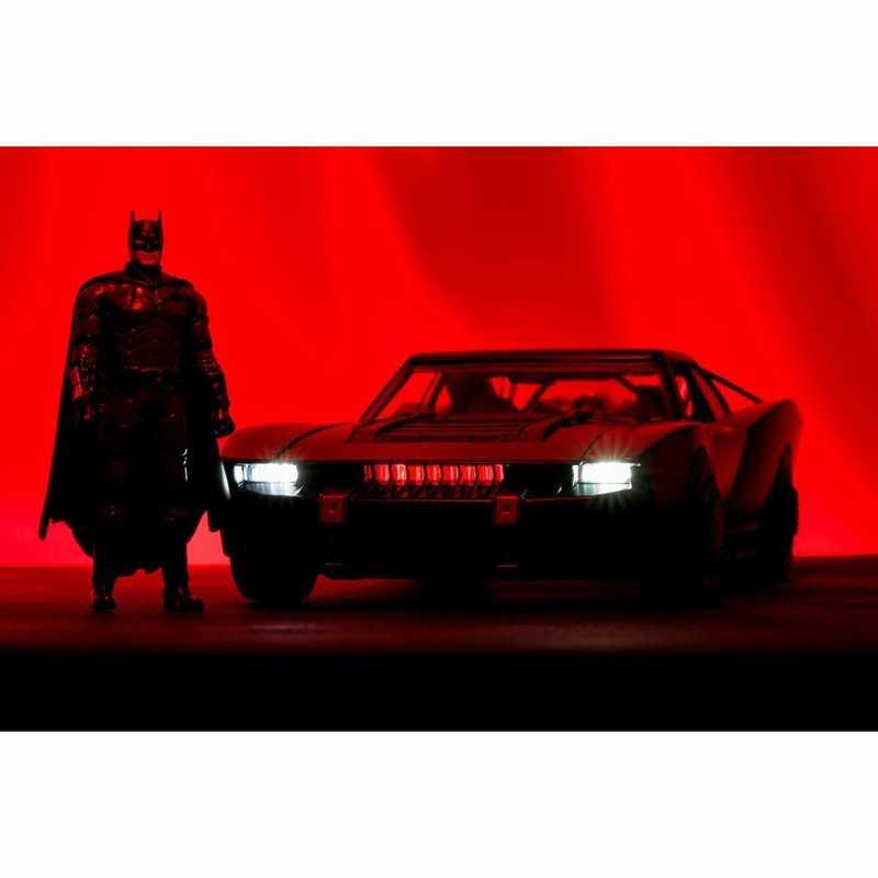 『DCコミックス』1/18スケール・ダイキャストビークル バットモービル&バットマン[映画『THE BATMAN-ザ・バットマン-』]｜guildstore｜02