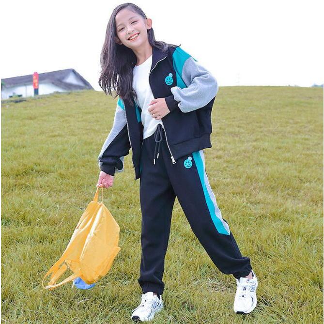 ジャージ キッズ 女の子 上下 長袖 春秋 子供服 セットアップ パーカー