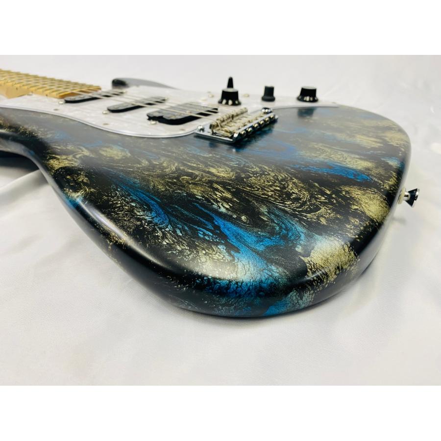 JAMES TYLER GUITARS STUDIO ELITE HD BLACK AND BLUE SHMEAR SWAMP