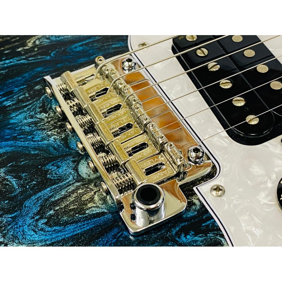 JAMES TYLER GUITARS STUDIO ELITE HD BLACK AND BLUE SHMEAR SWAMP