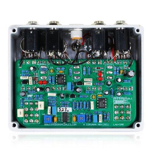 DOUBLE RAT BASS ベースエフェクター Comodoro DOUBLE RAT BASS【ベース用ディストーション】《エフェクター