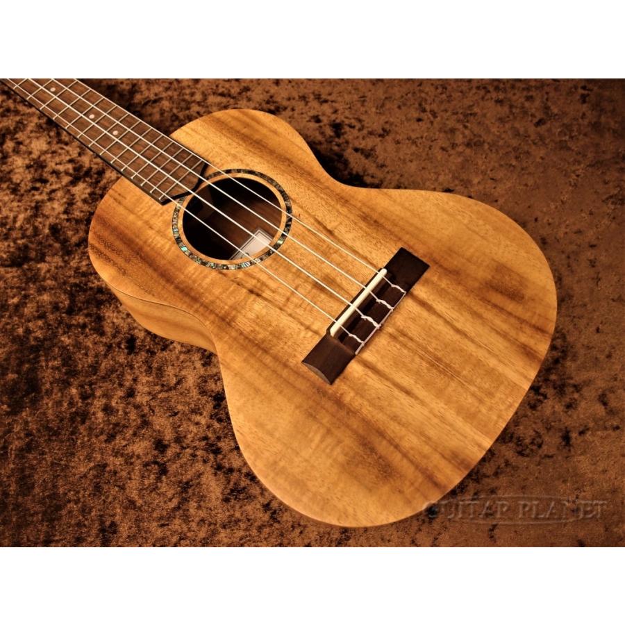 Cordoba 28T-E Tenor【テナー/ハワイアンコア】【ピックアップ搭載