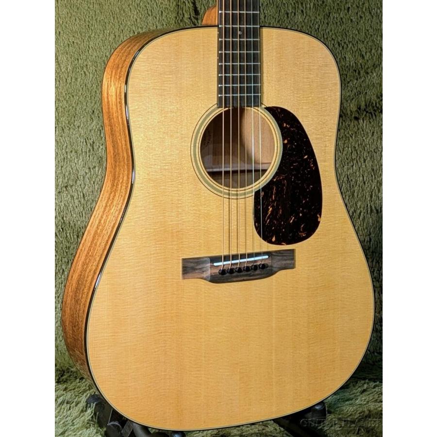 マーチンD-１８の出品です。 Martin D-18 Standard（新品特価）【楽器検索デジマート】