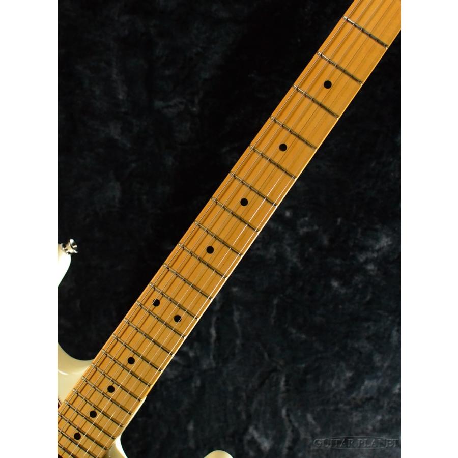 Fender USA American Professional II Stratocaster -Olympic White / Maple-《エレキギター》の画像