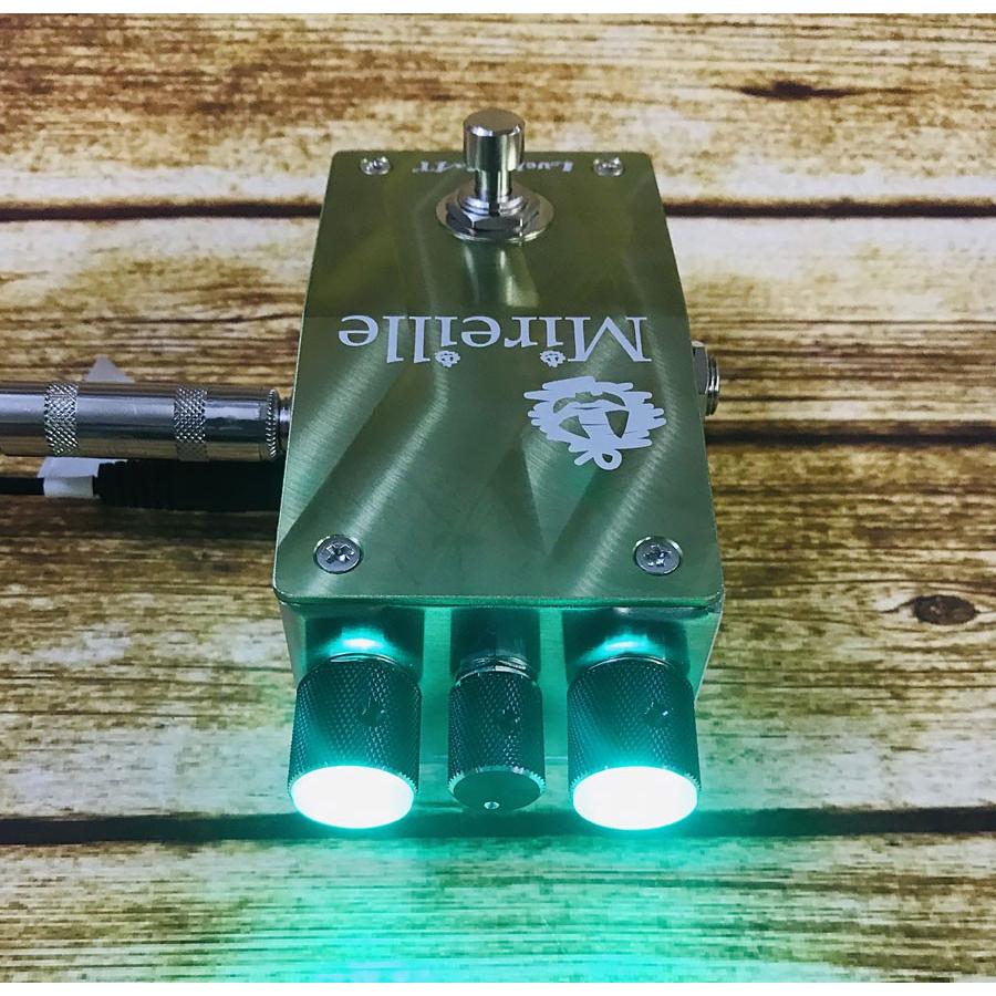 HATA Mireille x JACKMAN 