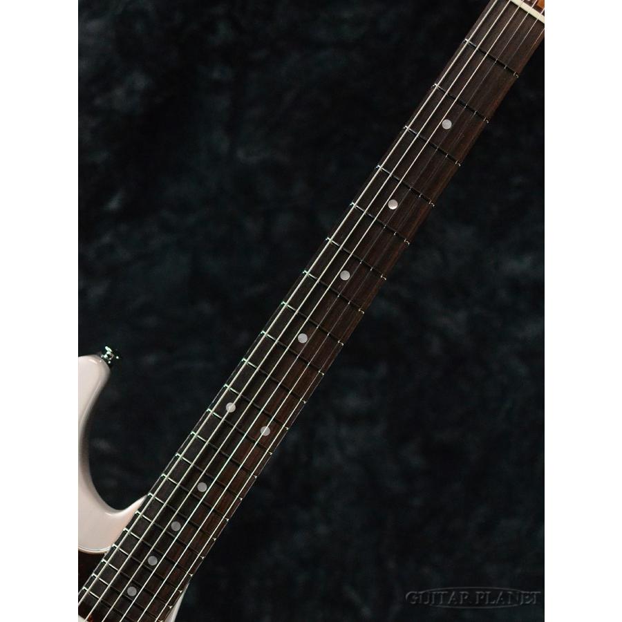 Ibanez AZ2204N -AWD(Antique White Blonde)-《エレキギター