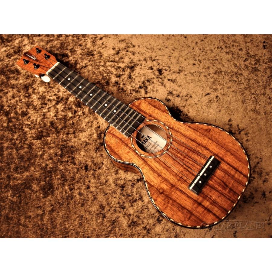柔らかい  カーリーコア　杢目　ソプラノ HF-1D カマカ　KAMAKA 弦楽器