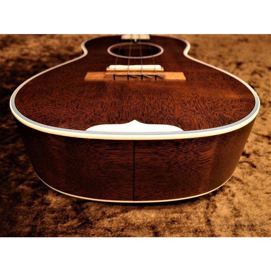 MARTIN 【カスタムモデル】Martin Custom 3 Tenor Uke Quilted 