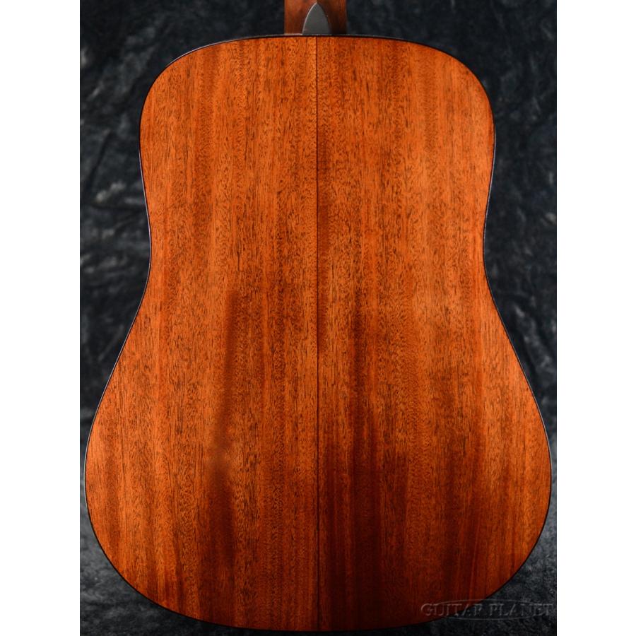 MARTIN（マーティン） Martin D-18 Standard 《アコギ》 : ギター