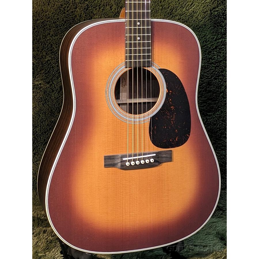 Martin / D-28 SATIN Amberburst #2807151 新品《アコースティックギ