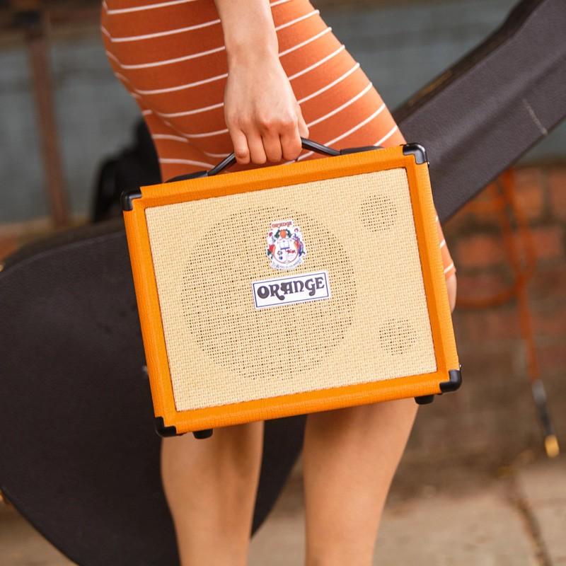 Orange Crush Acoustic 30 《ファンタム電源も搭載!! / 電池駆動も可能