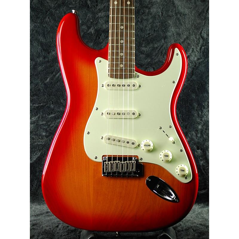 Squier Standard Stratocaster CSB チェリーサンバースト《エレキギター》 Squier Standard Stratocaster CSB チェリーサンバースト《エレキギター》