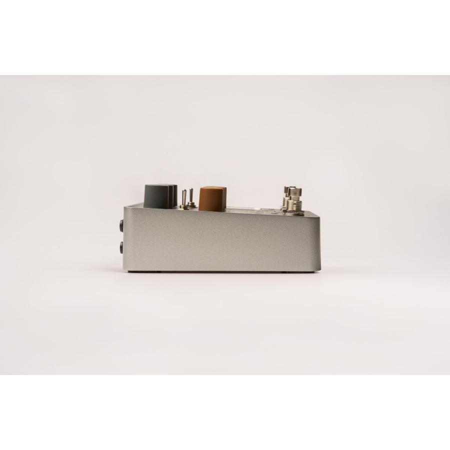 Universal Audio UAFX OX Stomp Dynamic Speaker Emulator