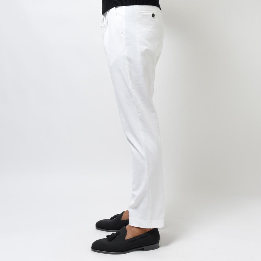 T-JACKET（ティージャケット）スーパーストレッチコットンシアサッカーソリッド1プリーツテーパードシャーリングパンツ 81271001 13035005065 |  | 03