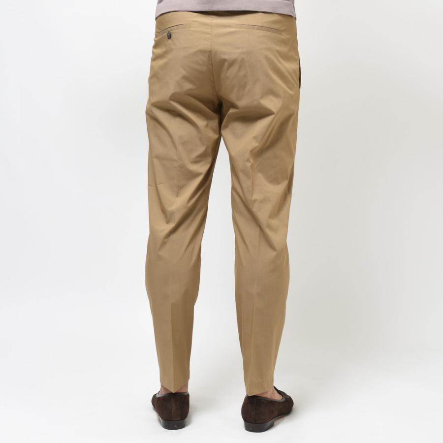 T-JACKET（ティージャケット）ストレッチコットンポプリンソリッド1プリーツテーパードシャーリングパンツ 81771002 13035006065 |  | 02