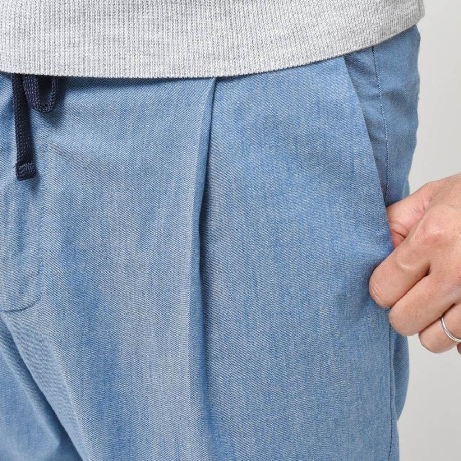 T-JACKET（ティージャケット）ストレッチライトデニム1プリーツテーパードシャーリングパンツ 82371001 13035009065 |  | 04