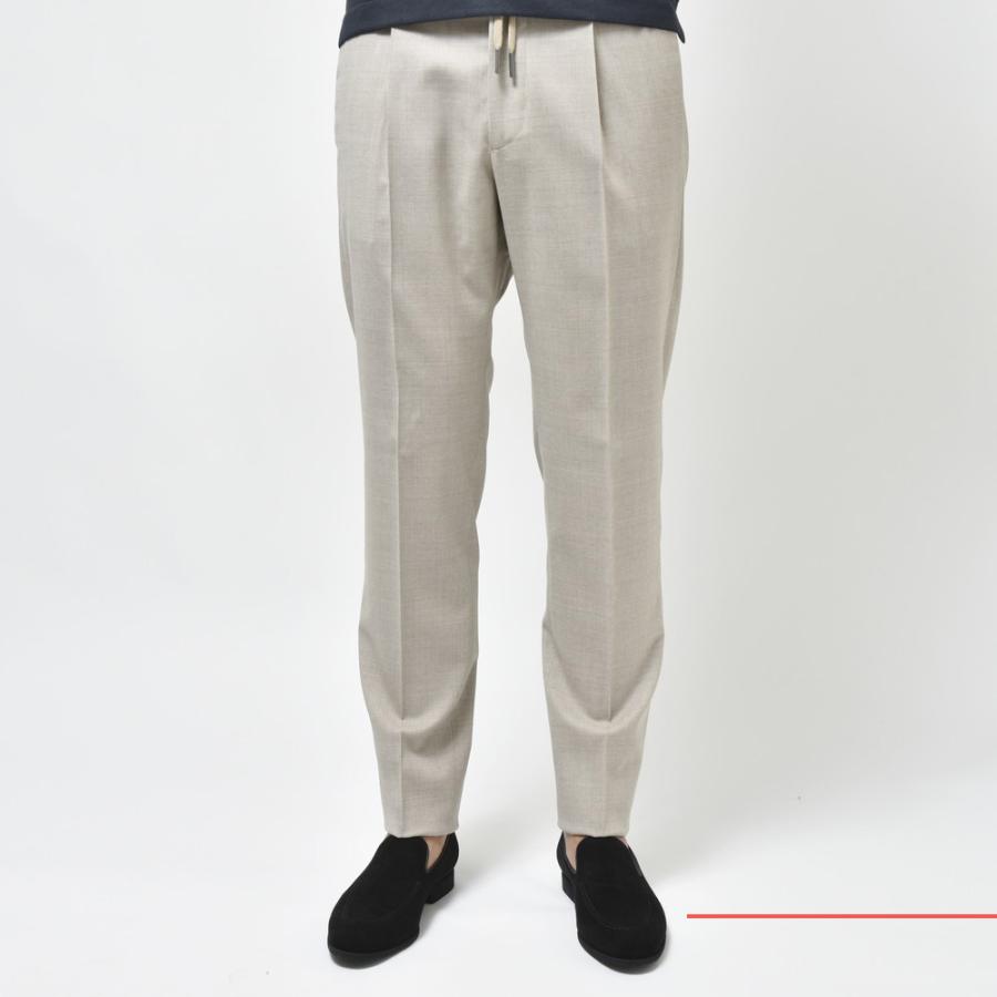 C　タリアトーレNEWMANストレッチウールトロピカルシャーリングパンツ TAGLIATORE（タリアトーレ）NEWMANニューマン ストレッチウール
