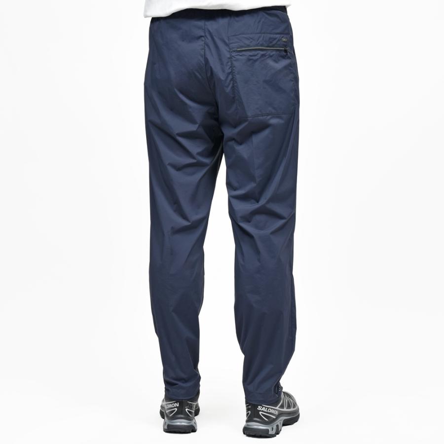 【SALE30】HERNO（ヘルノ）RESORTリゾート ストレッチナイロン1プリーツシャーリングパンツ PT00002UR-12431SZ ...