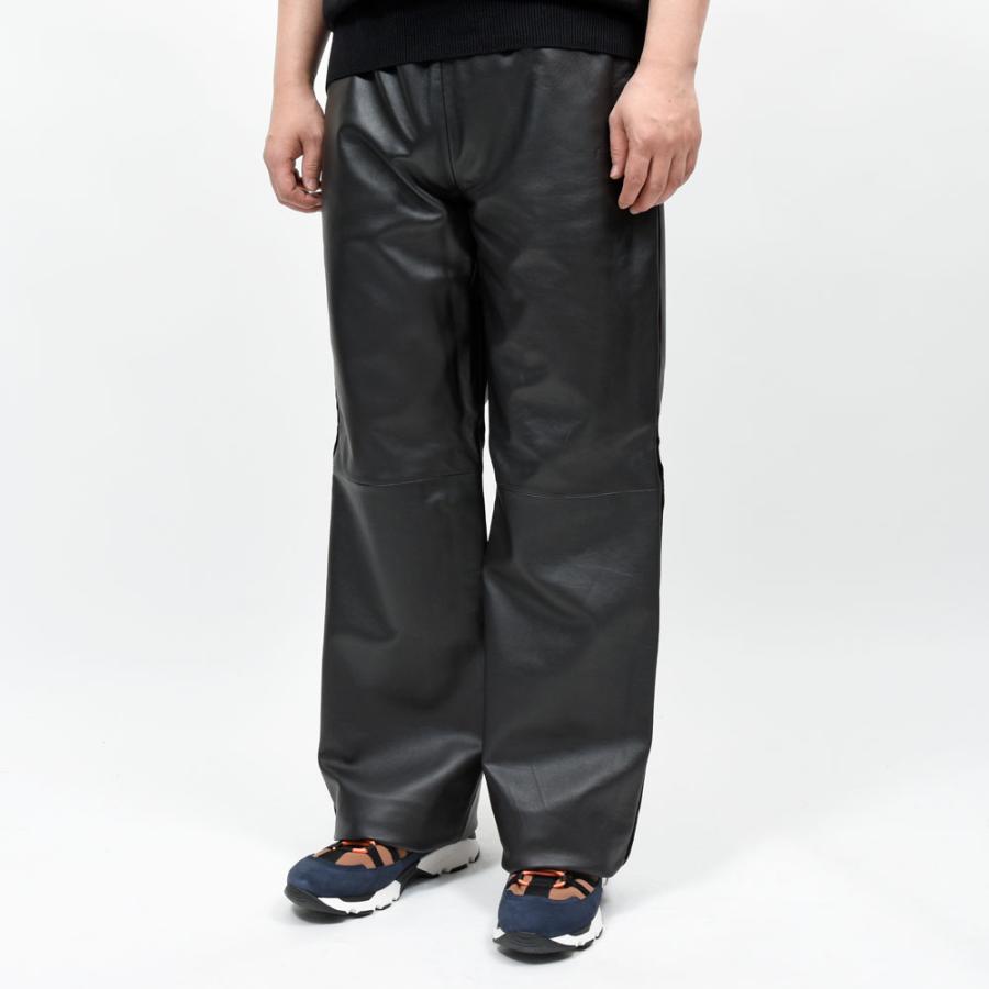 A.M LONDON（エーエム ロンドン）ナッパレザートラックパンツ 13061402172の画像