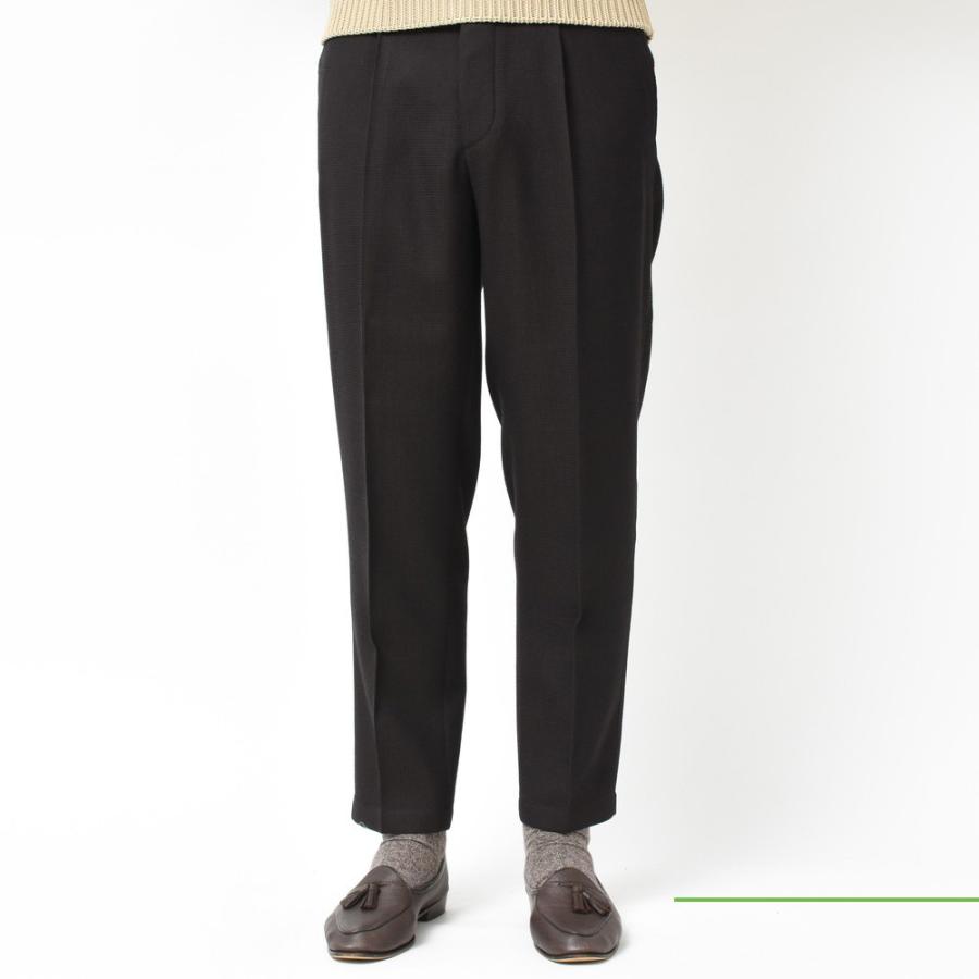 THE GIGI TONGAグレースラックス52 nikitas.com.br