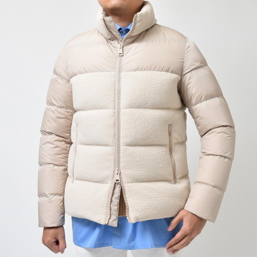 HERNO（ヘルノ）ポリエステルボアフリース×ナイロンスタンドカラー