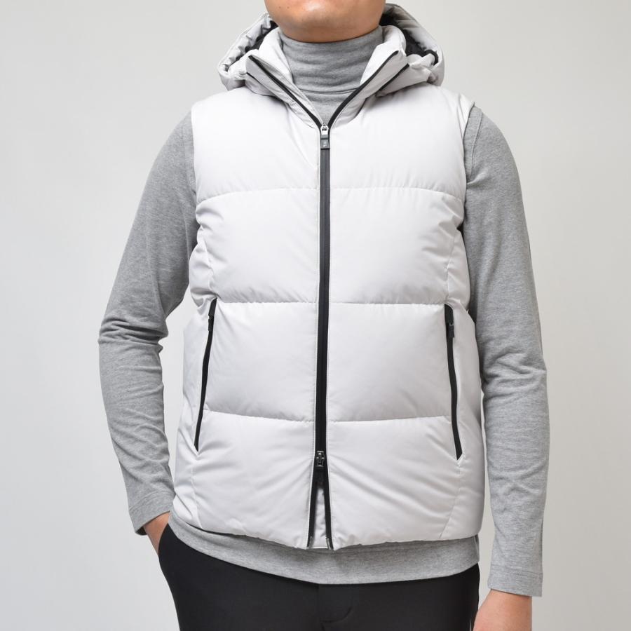 HERNO ヘルノ　laminar ラミナー　ダウンベスト　美品 HERNO Laminar ヘルノ ラミナー GORE-TEX INFINIUM ゴアテックス