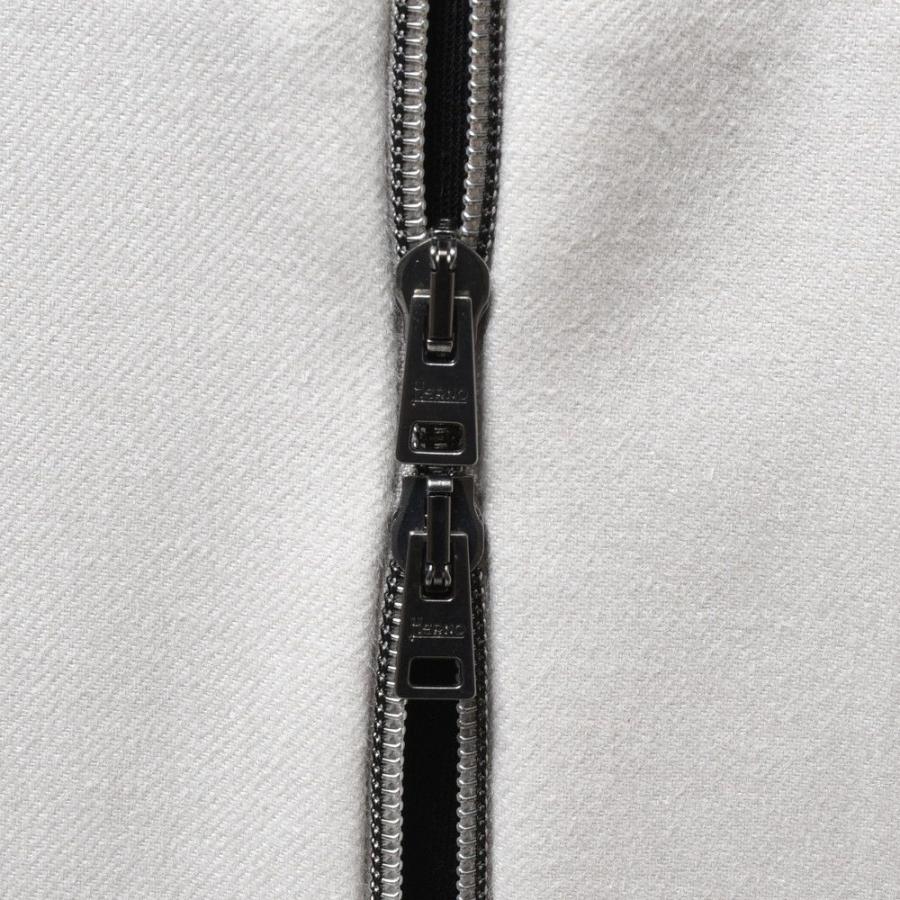HERNO（ヘルノ）RESORTリゾート ウォーターレペレントシルクカシミアサキソニーパデッドフーディーブルゾン GI00037UR ...