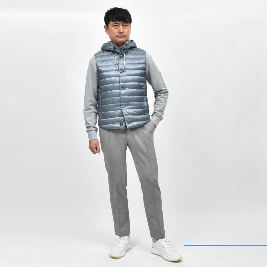 【SALE30】HERNO（ヘルノ）RESORTリゾート ウォーターレペレントウルトラライトナイロンフーディーダウンベスト PI00095UR ...