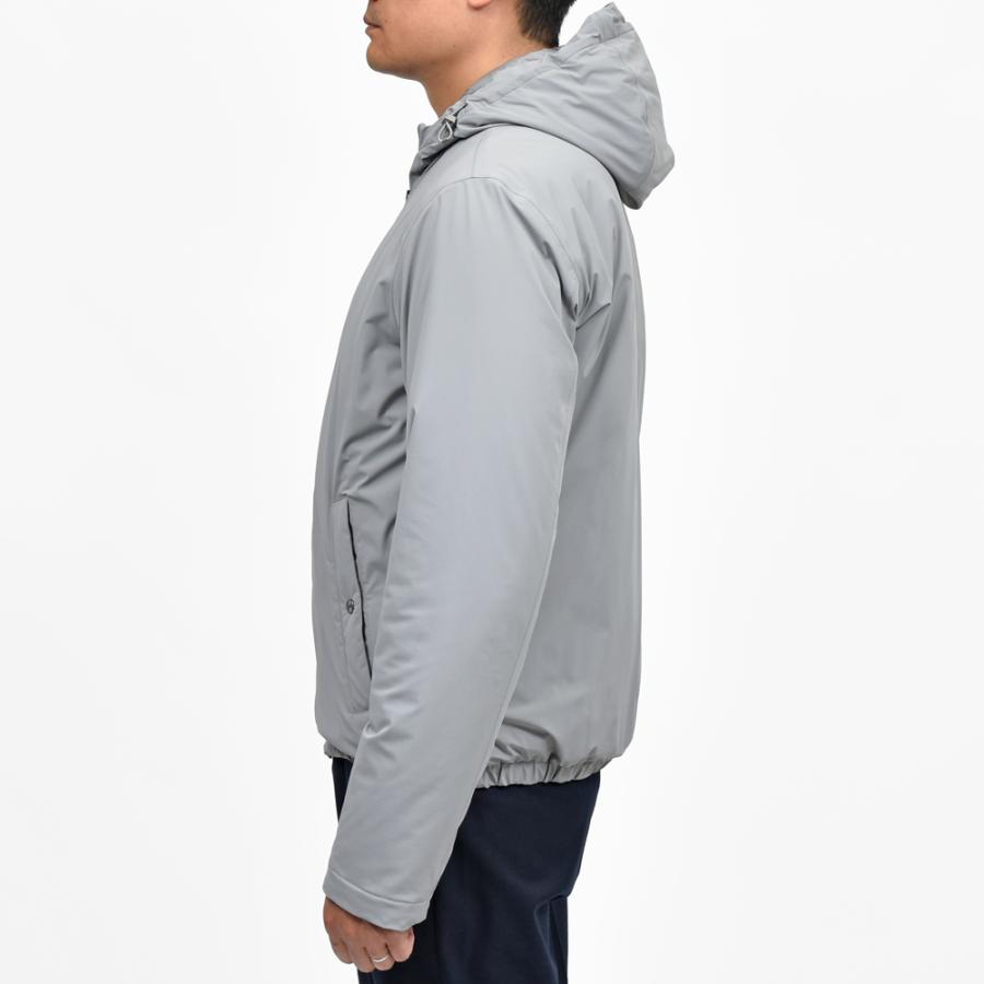 HERNO（ヘルノ）RESORTリゾート ストレッチナイロンパデッドフーディー