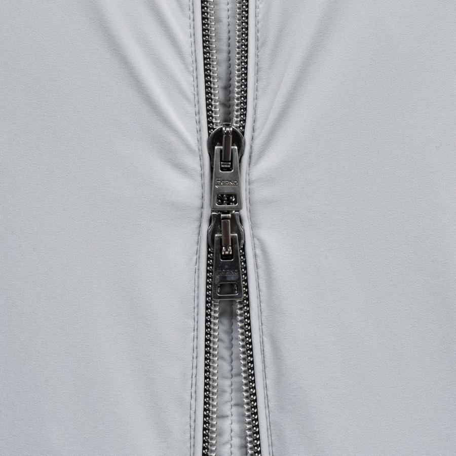 HERNO（ヘルノ）RESORTリゾート ストレッチナイロンパデッドフーディーブルゾン(パッカブル) GI00071UR-12387SZ 14052000132の画像