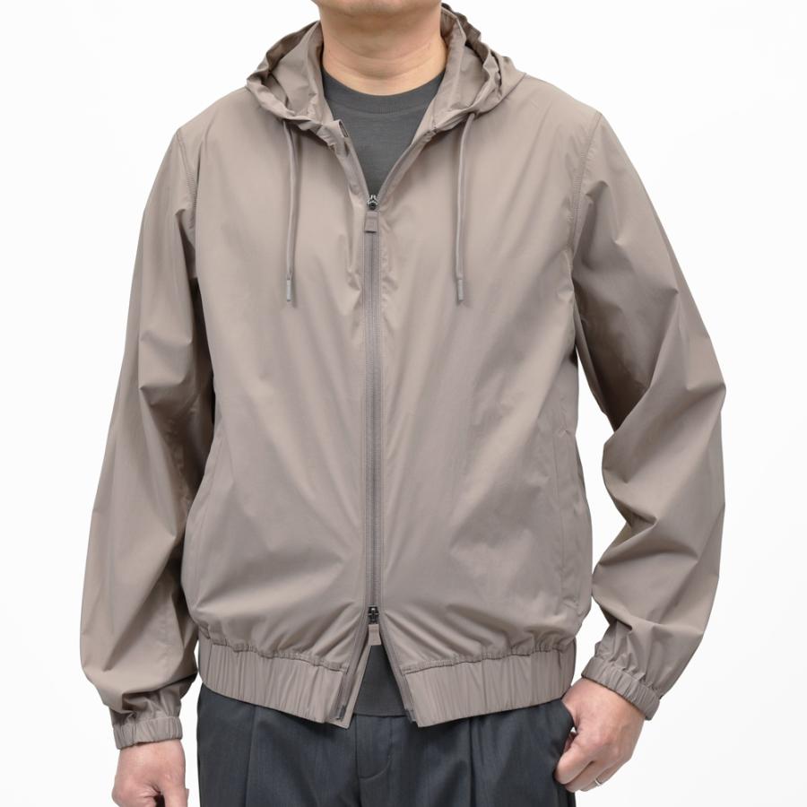 HERNO（ヘルノ）ウォーターレペレントストレッチライトナイロンヨットパーカ GI000656U-12882S 14061003132の画像