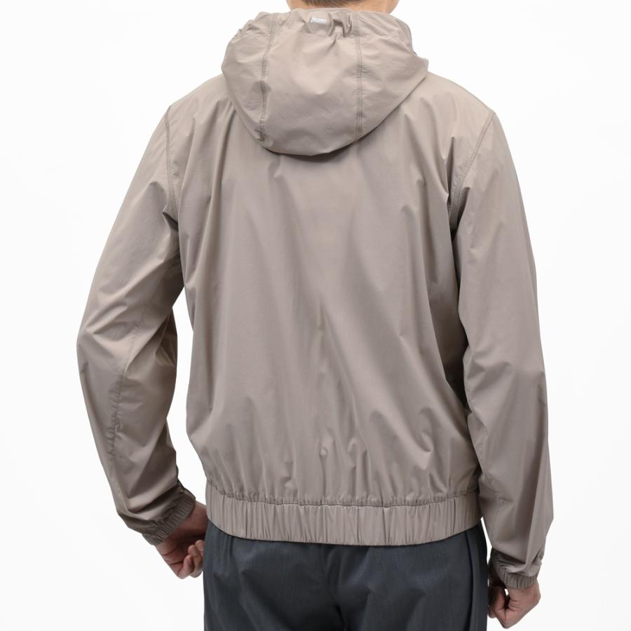 HERNO（ヘルノ）ウォーターレペレントストレッチライトナイロンヨットパーカ GI000656U-12882S 14061003132の画像