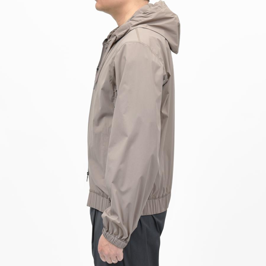 HERNO（ヘルノ）ウォーターレペレントストレッチライトナイロンヨットパーカ GI000656U-12882S 14061003132の画像
