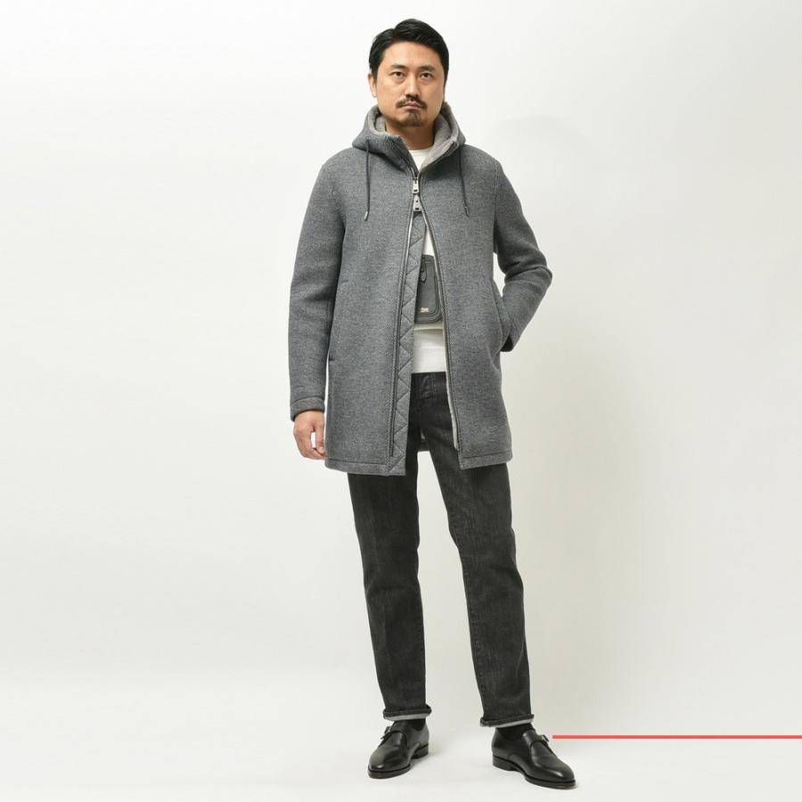 HERNO（ヘルノ）RESORTリゾート 3レイヤーボンディングヘリンボーン  