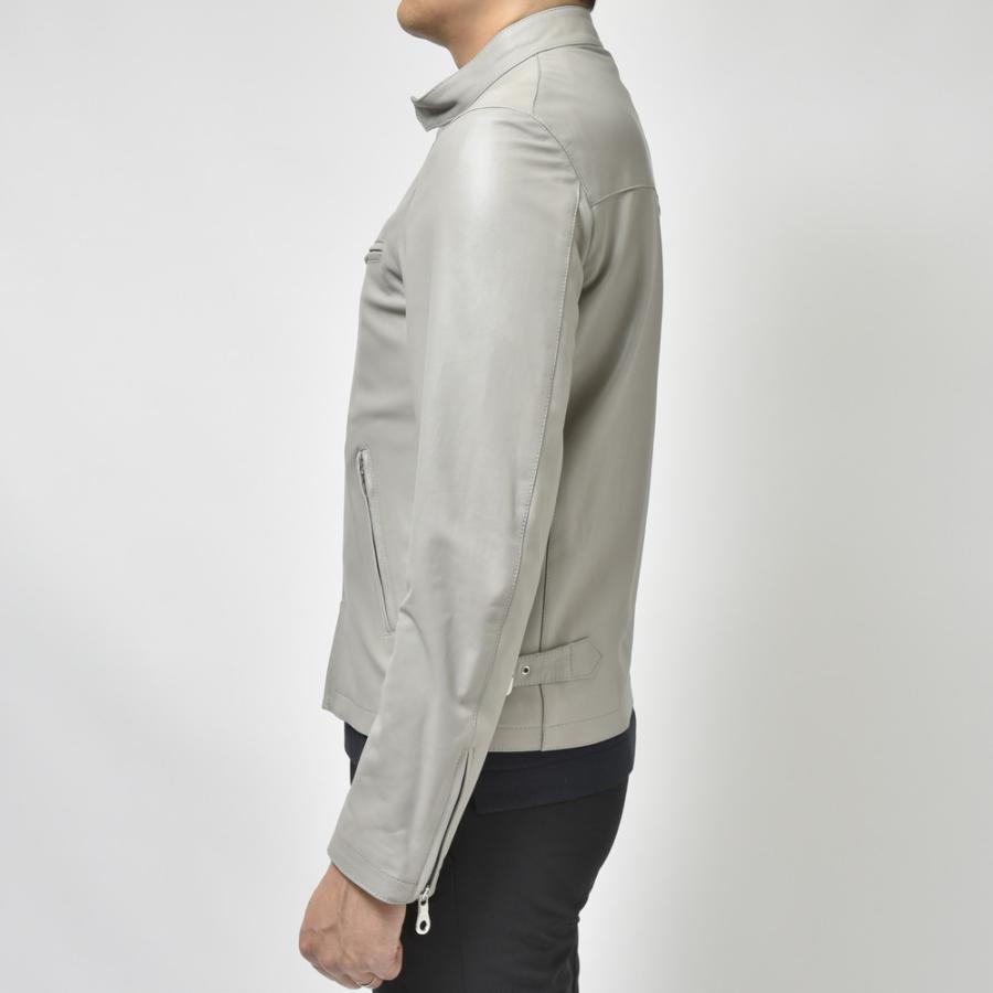 Cinquanta（チンクアンタ）ラムナッパレザースタンドカラーライダース