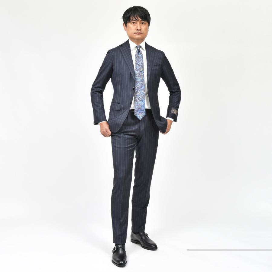 guji（グジ）SUPER 110'sウールサージピンストライプ3B1プリーツスーツ (MADE BY RING JACKET / VITALE BARBERIS CANONICOファブリック使用)【春/秋/冬】の画像