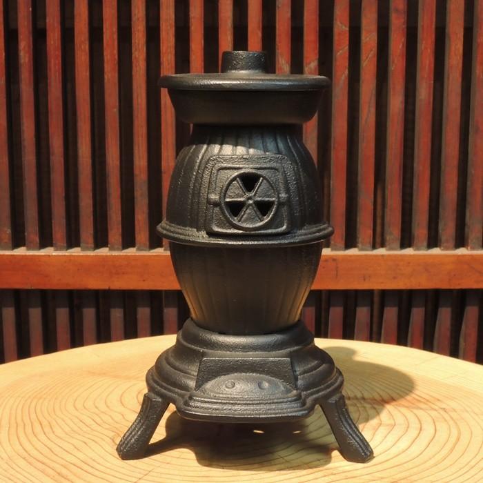南部鉄器　岩鋳　オイルポット　ストーブ　未使用品 岩鋳（IWACHU） 南部鐵器 オイルポット ストーブ : ぐんきんNET-SHOP