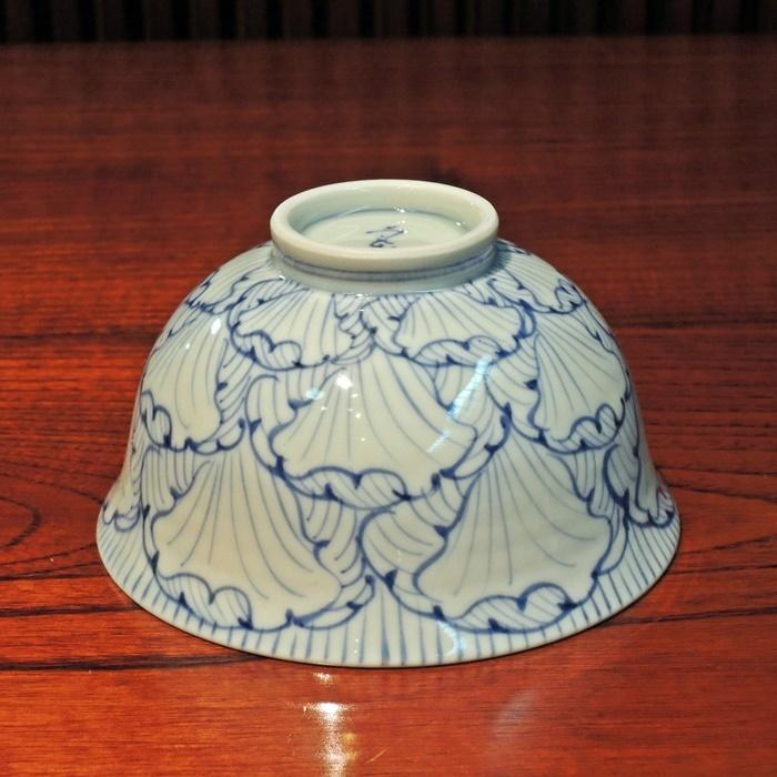 有田焼　そうた窯　花弁紋　小丼(染付)赤と青 有田焼 そうた窯 花弁紋 飯碗(青・赤) : ぐんきんNET-SHOP