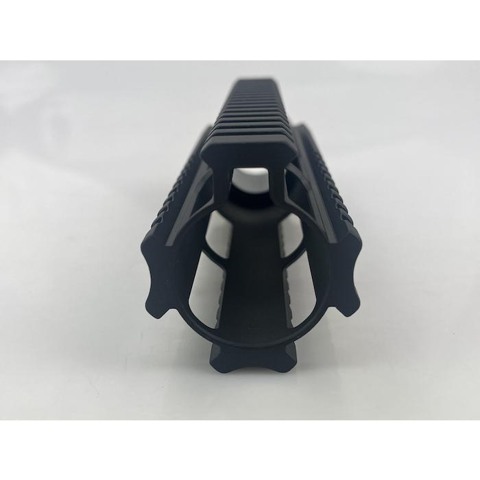 訳アリ商品 HERA ARMS ヘラアームズ 7 IRS Quad-Rail Handguard