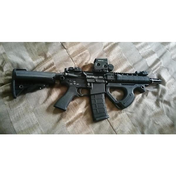HERA-ARMS CQRフロントグリップ TAN 実物パーツ フォアグリップ HERA-ARMS CQRフロントグリップ TAN 実物パーツ フォアグリップ