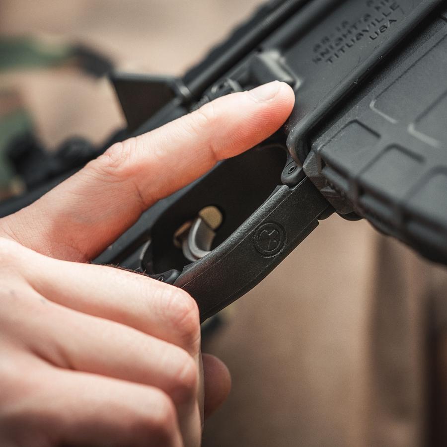 MAGPUL MAGUPUL 実物 MOE Enhanced Trigger Guard, Polymer MAGPUL MAGUPUL 実物 MOE Enhanced Trigger Guard, Polymer