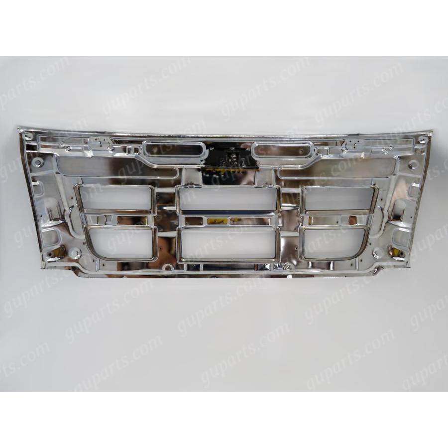 いすゞ（ISUZU） NEW ギガ フロント パネル サラウンド グリル メッキ