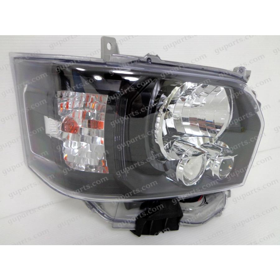 トヨタ ハイエースHID右ヘッドランプ ハイエース 200系 4型 ハロゲン → HID LED 化 右 ヘッド ライト 黒
